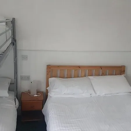 Brampton Guest House-2