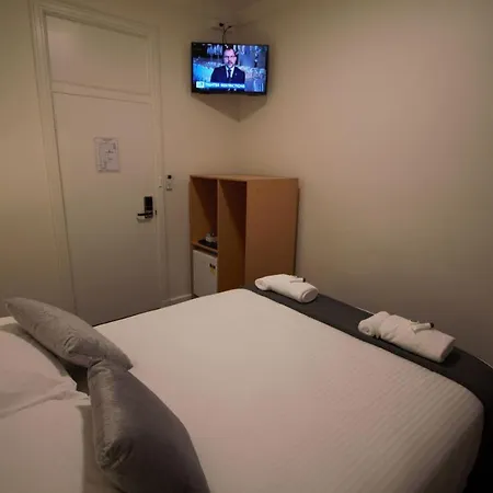 Sydney Junction Hotel-2