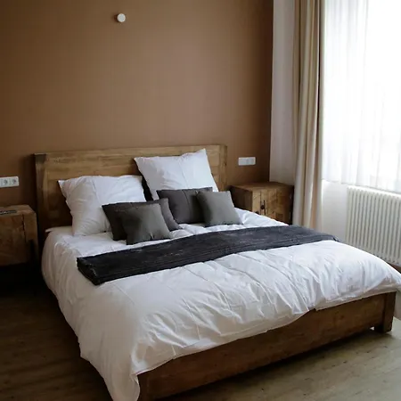 Z&B Hotel-2