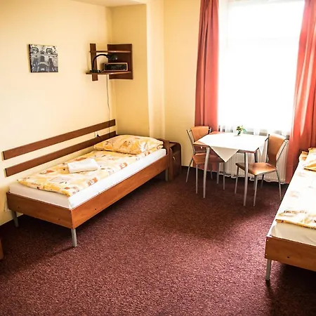 Zaczek Hotele Studenckie-2