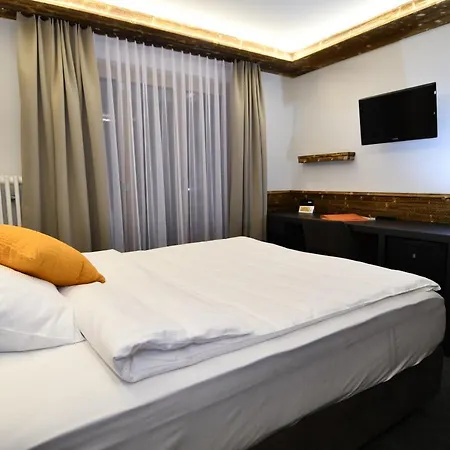 Hotel Elite-2