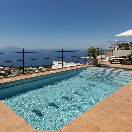 Monte Solaro Bed & Breakfast-2