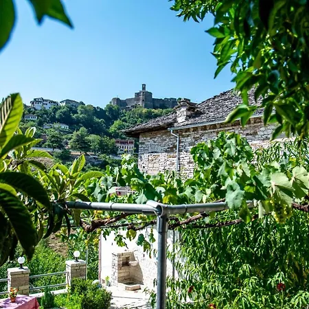 Guest House Garden-3