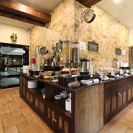 Hotel Hillock-2