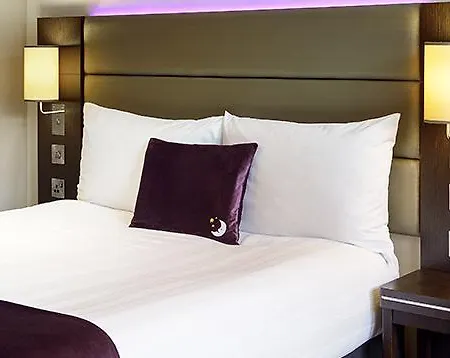 Premier Inn London Sutton-2