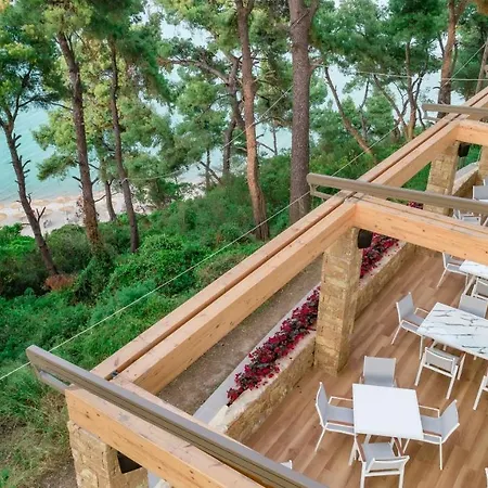 Eos Luxury Suites-3