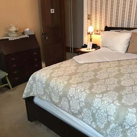 The Maid'S Quarters Bed And Breakfast-2