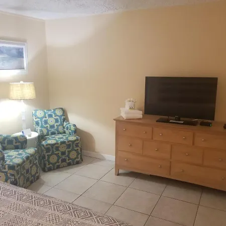 Pennwood Motor Lodge-3