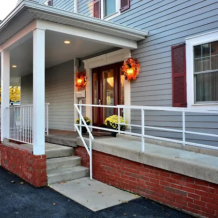 Skaneateles Boutique Hotel-2