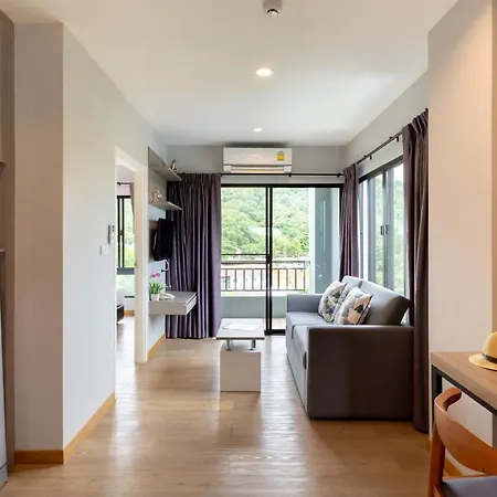 Horsehill Hotel Sriracha-2