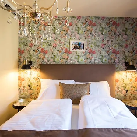 The Henry Self Check-In Guesthouse-2
