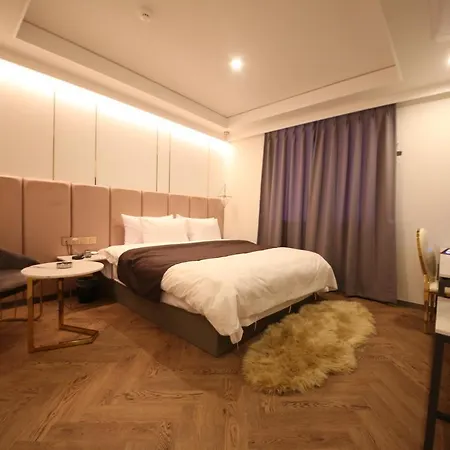 Den Basta Hotel-2