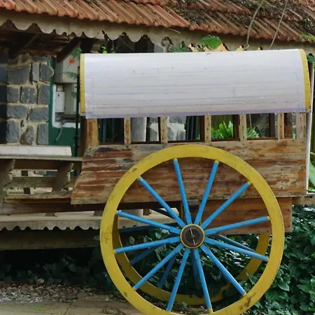 Green'S Guest House-2