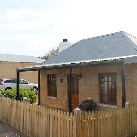 Victoria Cottage-2