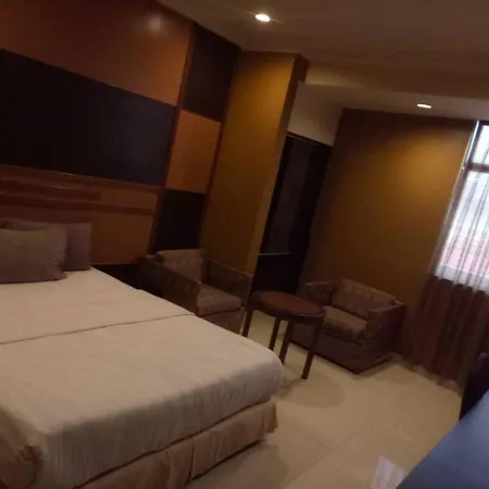 Gd Hotel - Permas Jaya-3