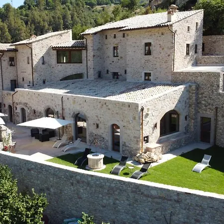 Torre Del Nera Albergo Diffuso & Spa-3