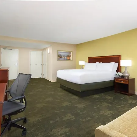 Holiday Inn Secaucus Meadowlands-3