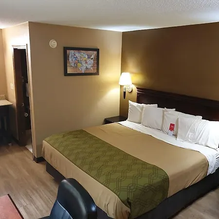 Econo Lodge Richburg-3