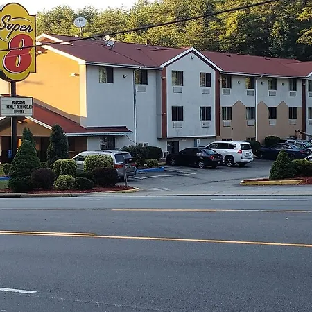 Super 8 By Wyndham Martinsville Va-3