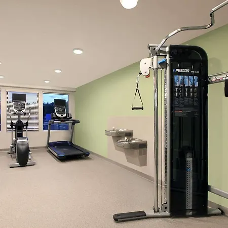 Woodspring Suites Quantico-2