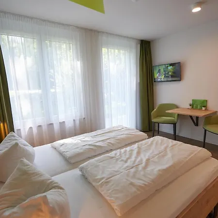 Busses Guesthouse-2