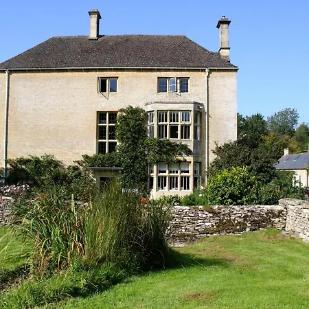 Aylworth Manor-2