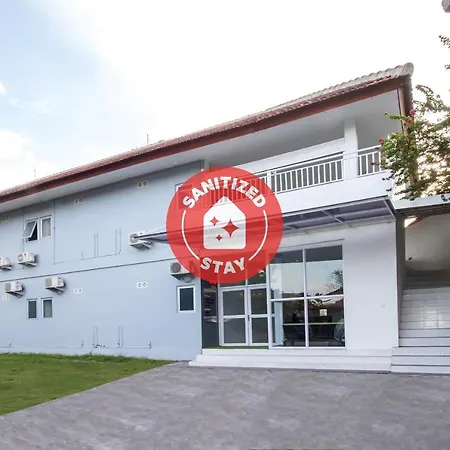 Oyo 2270 Hotel Taman Wirama-2