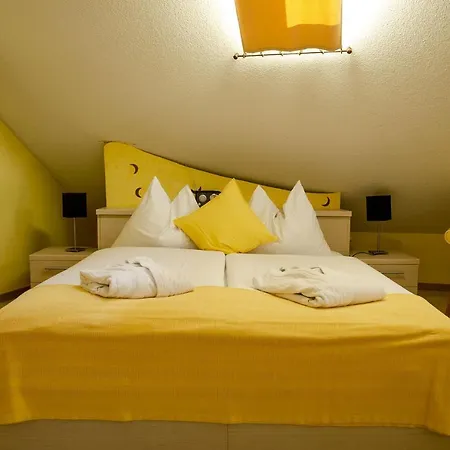 Hotel Du Faucon-3