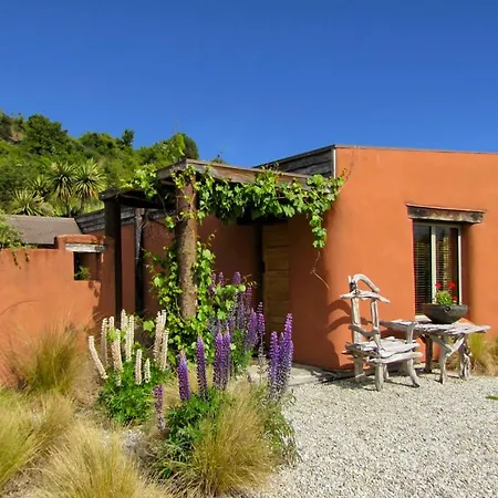 Tussock Cottage-2