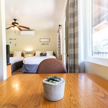 Buckeye Tree Lodge-2