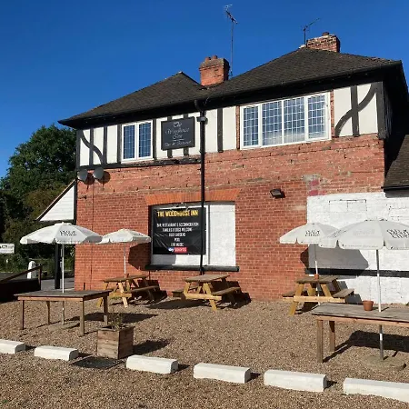 The Woodhouse Inn-2