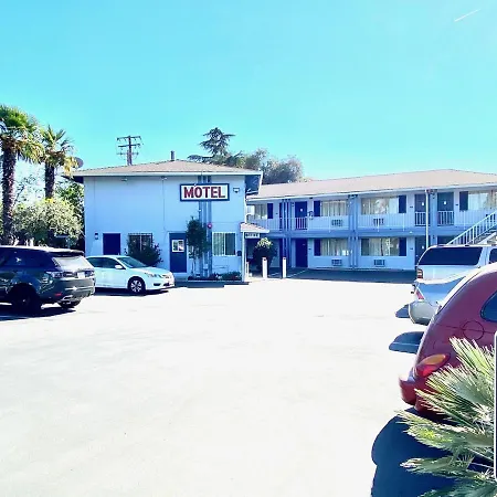Valley Motel-3