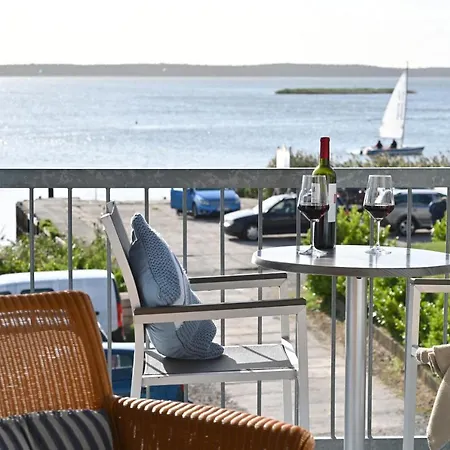 Hotel-&Ferienanlage Kapitäns-Häuser Breege-2