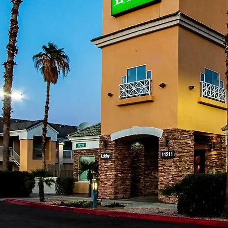 Hometowne Studios By Red Roof Phoenix - Black Canyon Highway-3