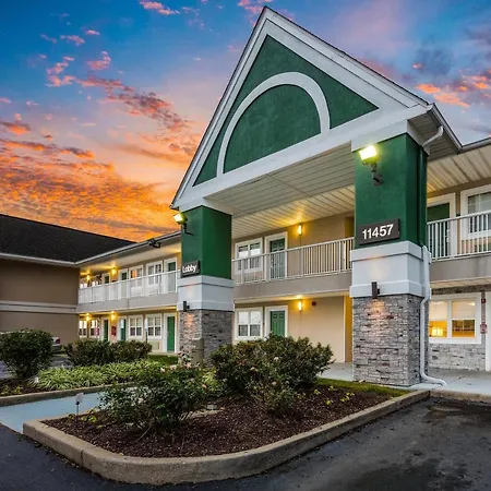 Hometowne By Red Roof Studios Cincinnati - Sharonville-3