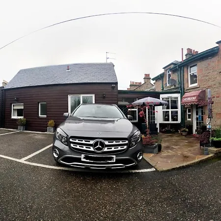 Carisbrooke Guest House-2