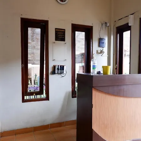 Khresna Guest House Malioboro Mitra Reddoorz-2