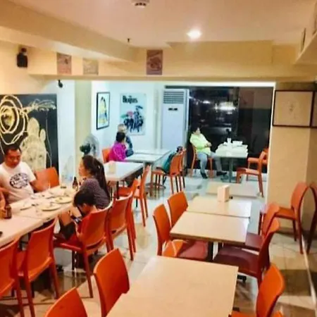 Stone House Hotel Pasay-2