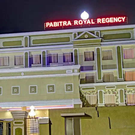 Capital O 30565 Pabitra Royal Regency-2