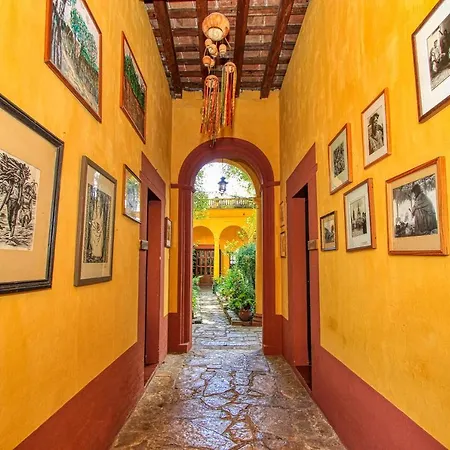 Hotel Na Bolom-3