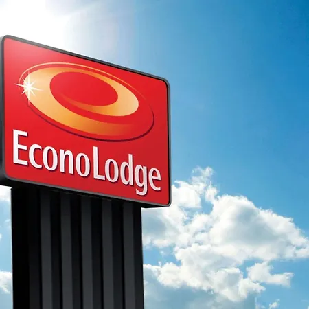 Econo Lodge-2