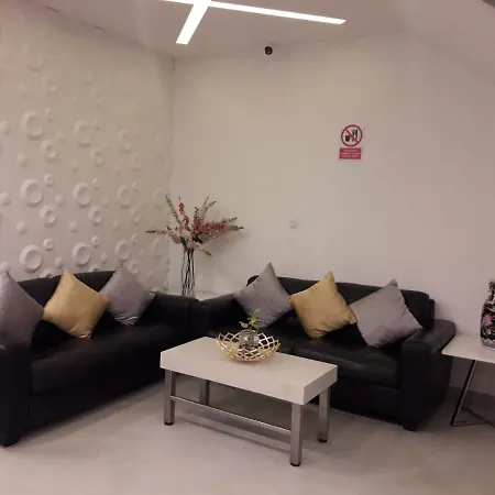 Hotel Mundo-2
