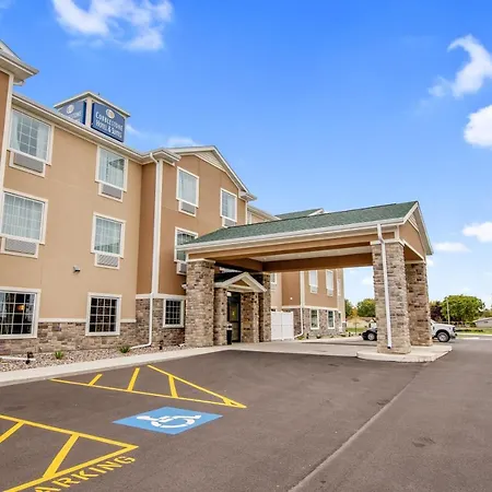 Cobblestone Hotel & Suites - Austin-3