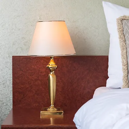 Prominent Inn Hotel-2