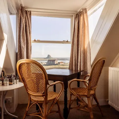 Manor House Hotel Holy Island-2