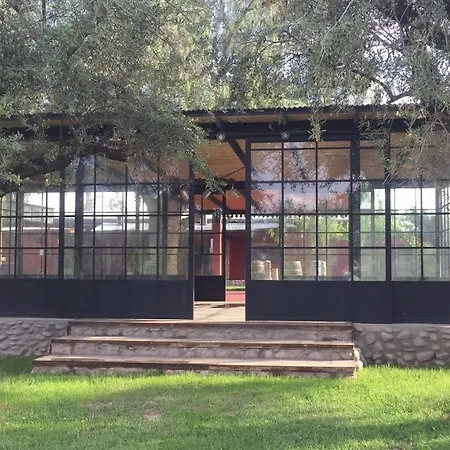 Casona de Finca Viñedo Bodega Garage-2
