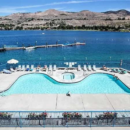 Chelan Resort Waterfront Townhouse-2