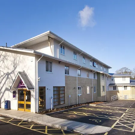 Premier Inn Christchurch / Highcliffe-3