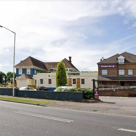 Premier Inn Dunstable / Luton-3