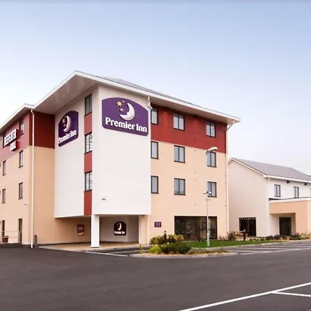 Premier Inn Dartford-3
